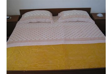 Croacia Privát Gdinj, Exterior